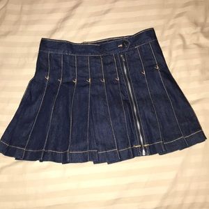 Pleated dark wash Jean skirt/ skort